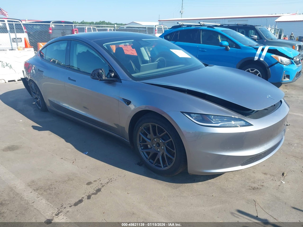 5YJ3E1EA2SF****** · 2025 TESLA MODEL 3 LONG RANGE REAR-WHEEL DRIVE/STANDARD REAR-WHEEL DRIVE