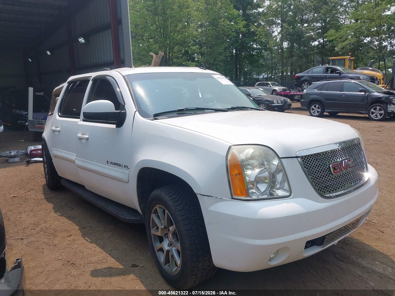 1GKFK163X7J****** · 2007 GMC YUKON XL SLT