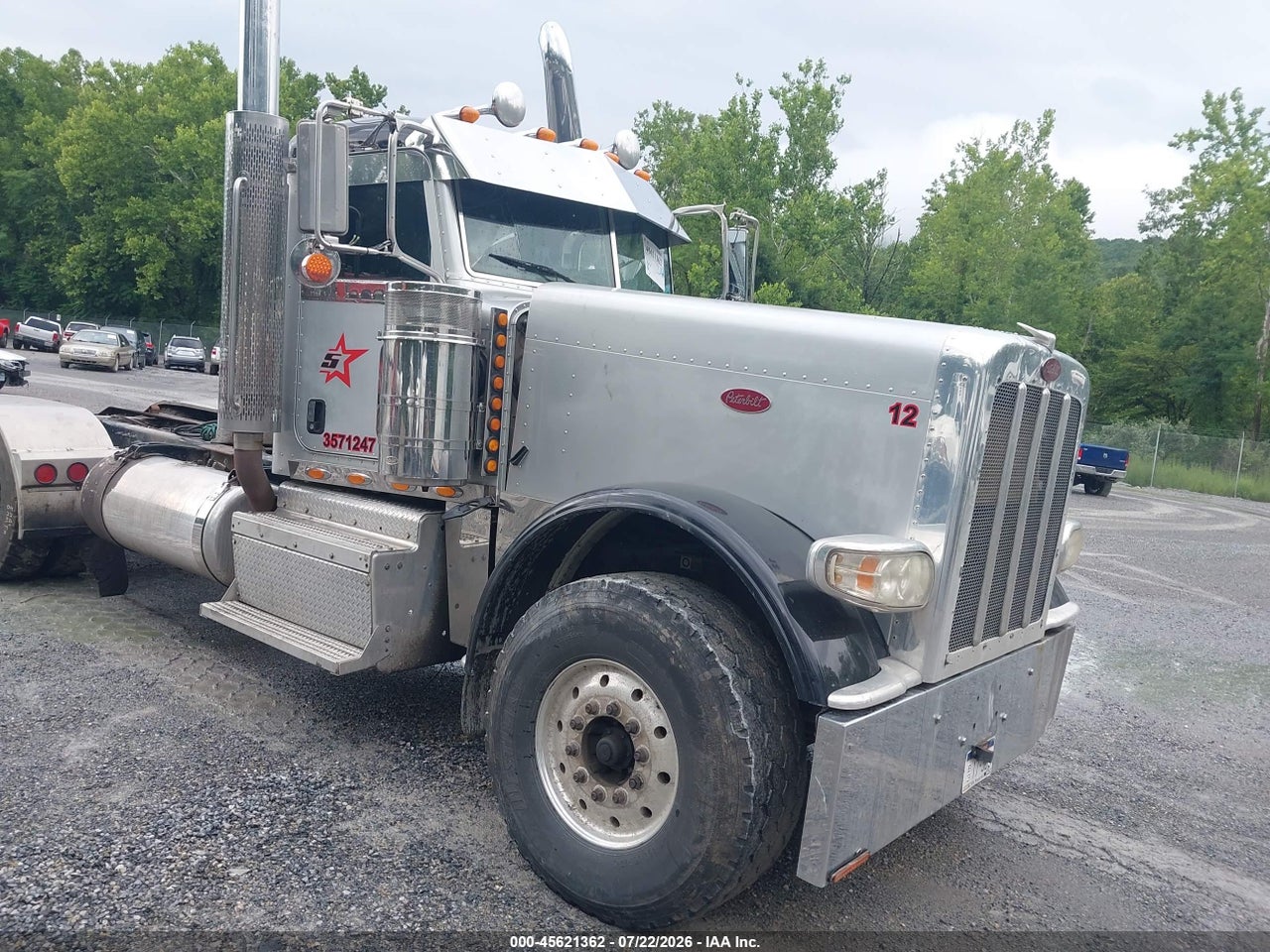 2012 PETERBILT 389