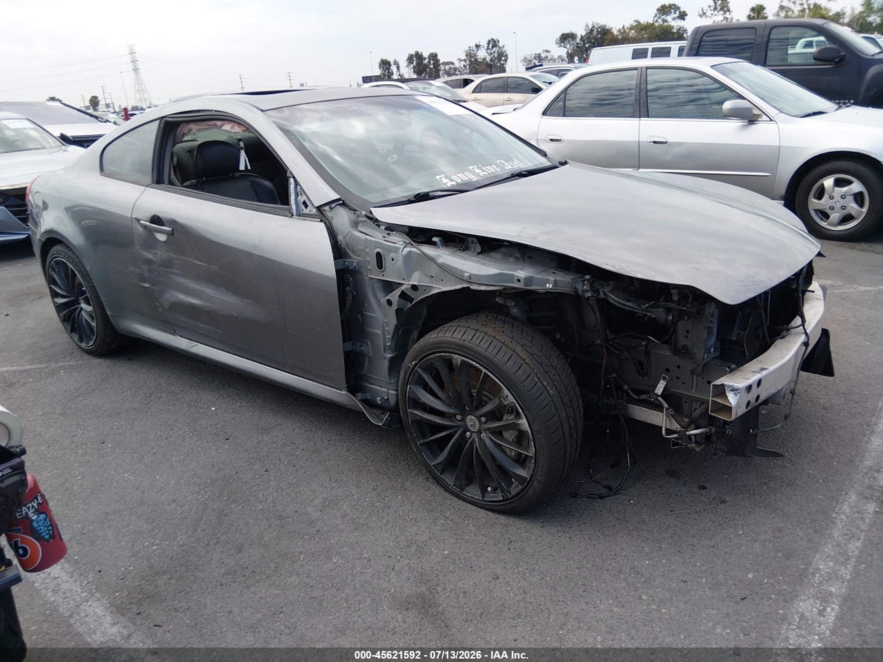 JN1CV6EK0BM****** · 2011 INFINITI G37 JOURNEY