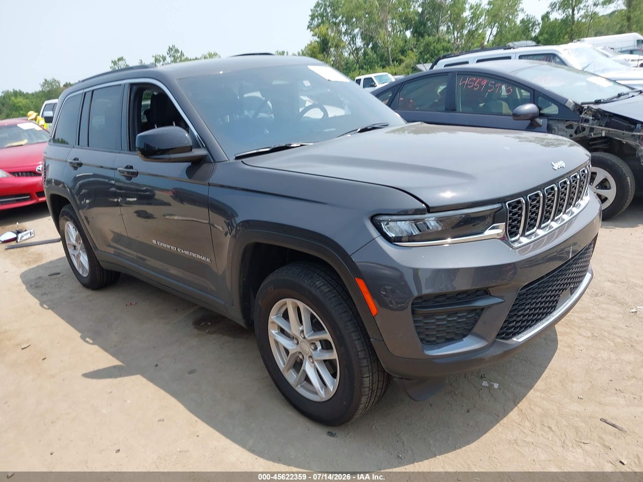 1C4RJHAG3TC****** · 2026 JEEP GRAND CHEROKEE LAREDO X 4X4