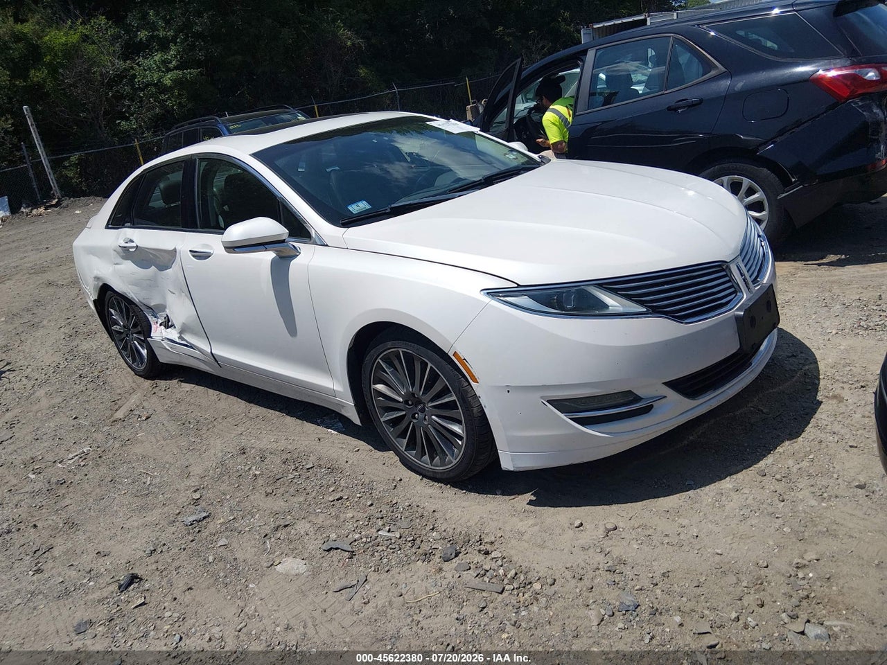 3LN6L2GK3ER****** · 2014 LINCOLN MKZ