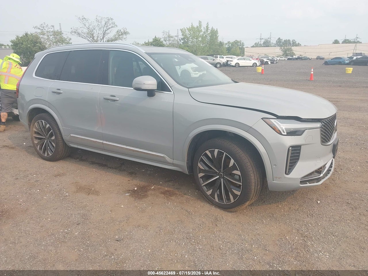 YV4062PBXS1****** · 2025 VOLVO XC90 B6 PLUS 7-SEATER