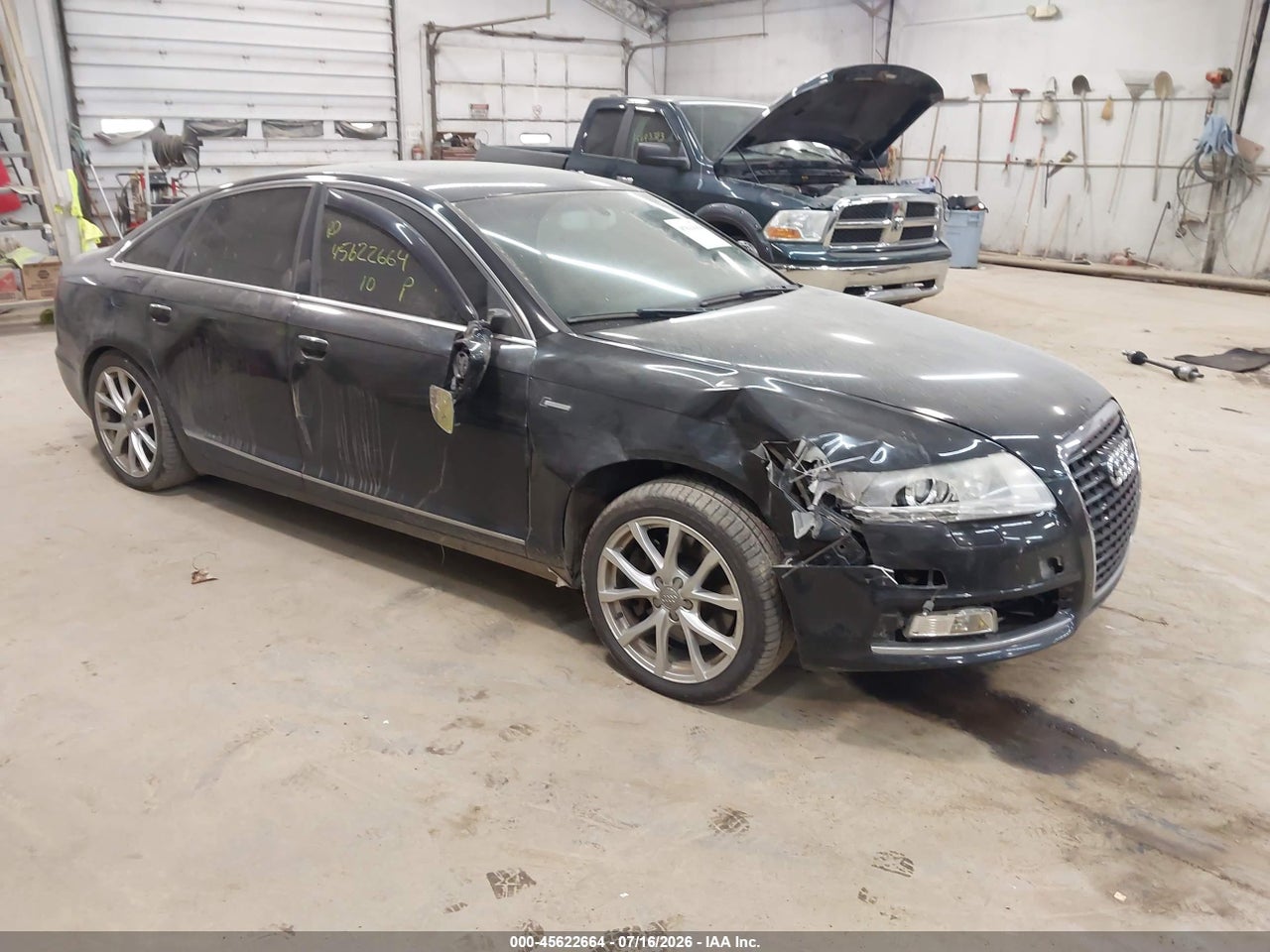 WAUFGAFB6AN****** · 2010 AUDI A6 3.0 PREMIUM