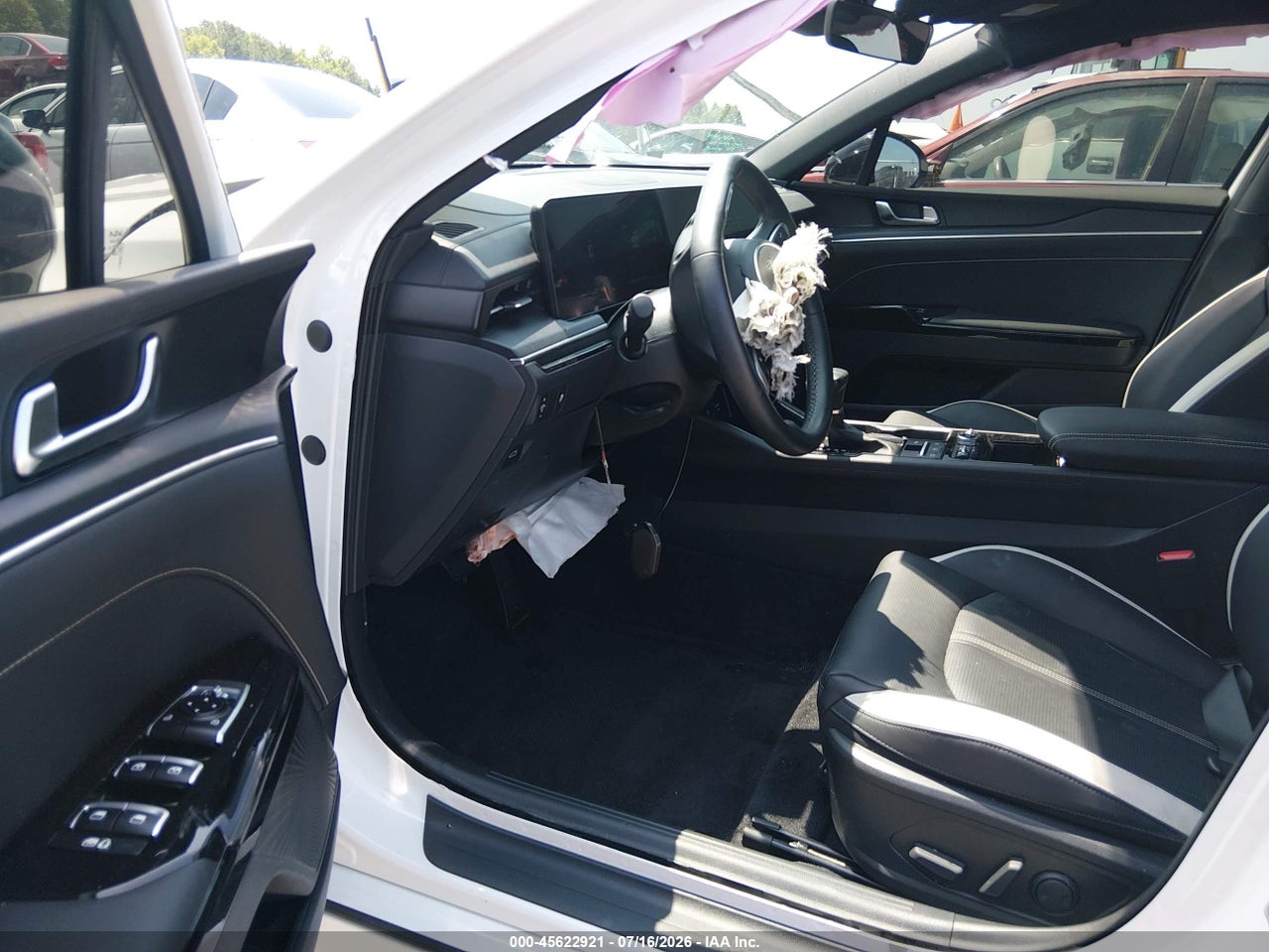 2025 KIA K5 GT-LINE · 5/11