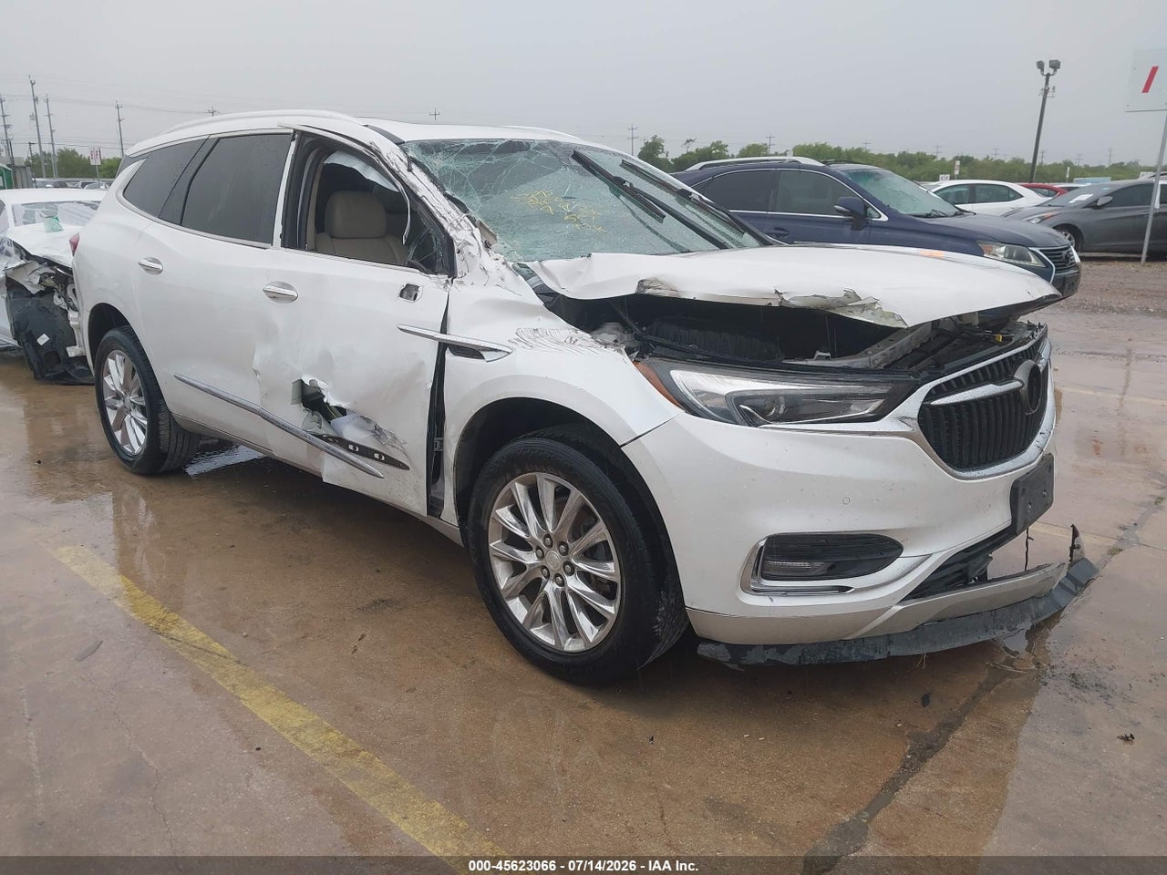 5GAERCKW2KJ****** · 2019 BUICK ENCLAVE FWD PREMIUM