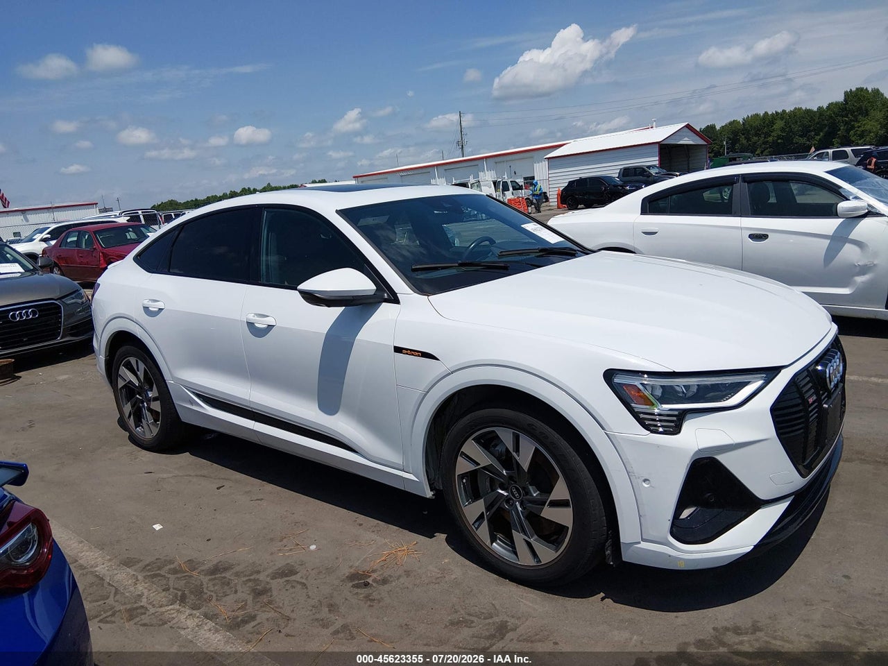 WA11AAGEXNB****** · 2022 AUDI E-TRON SPORTBACK PREMIUM S LINE QUATTRO