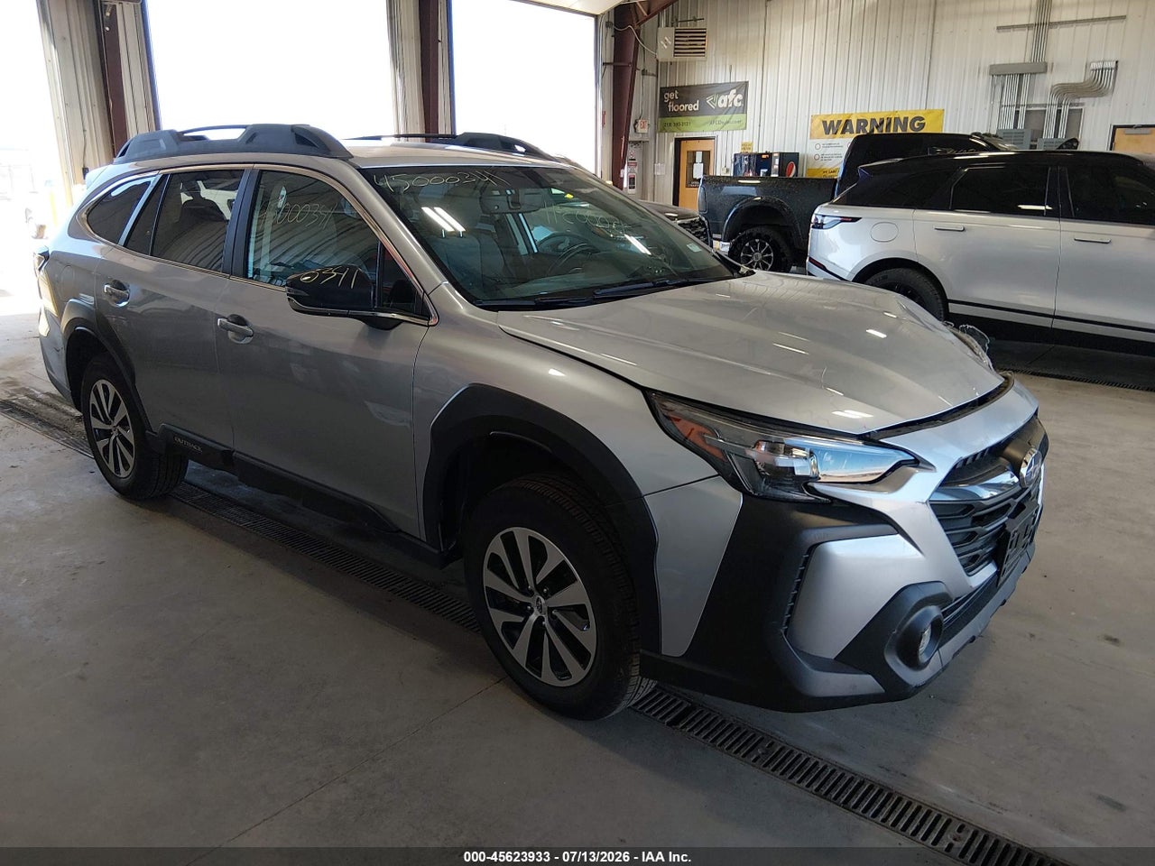 4S4BTADC7S3****** · 2025 SUBARU OUTBACK PREMIUM