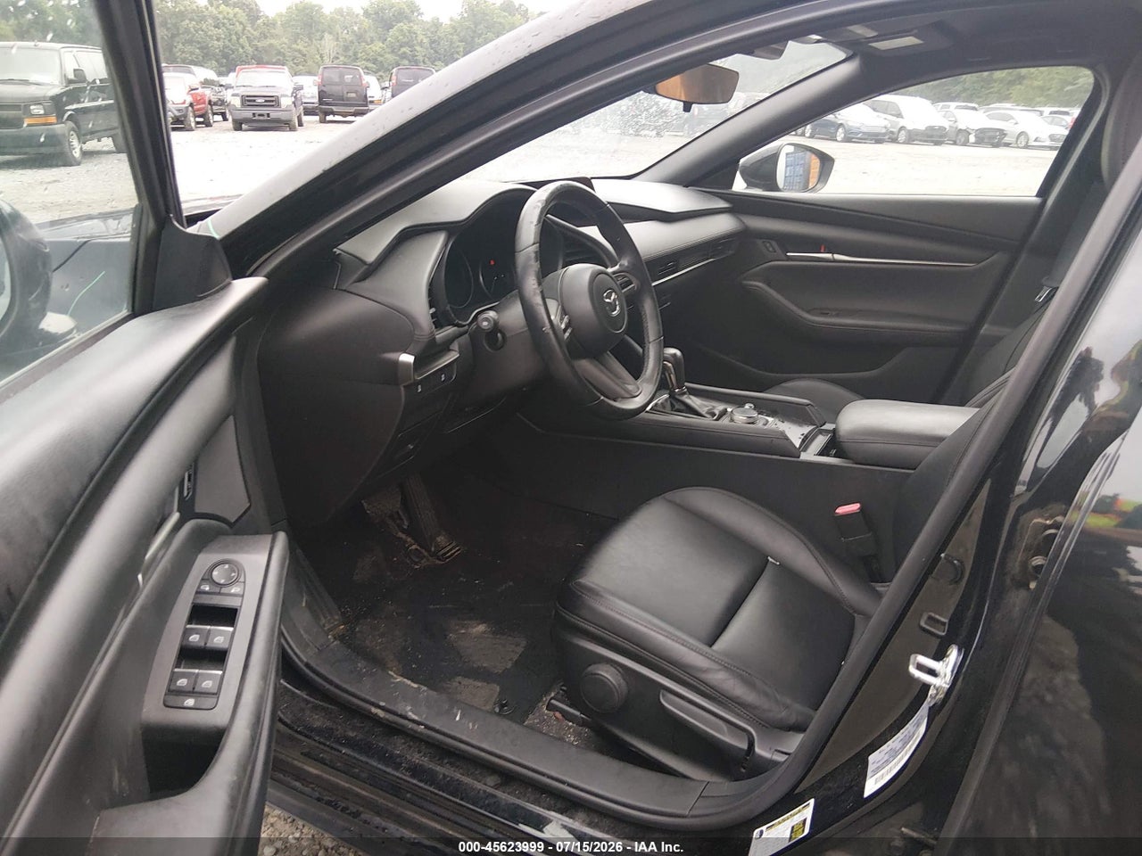 2021 MAZDA MAZDA3 SELECT · 5/11