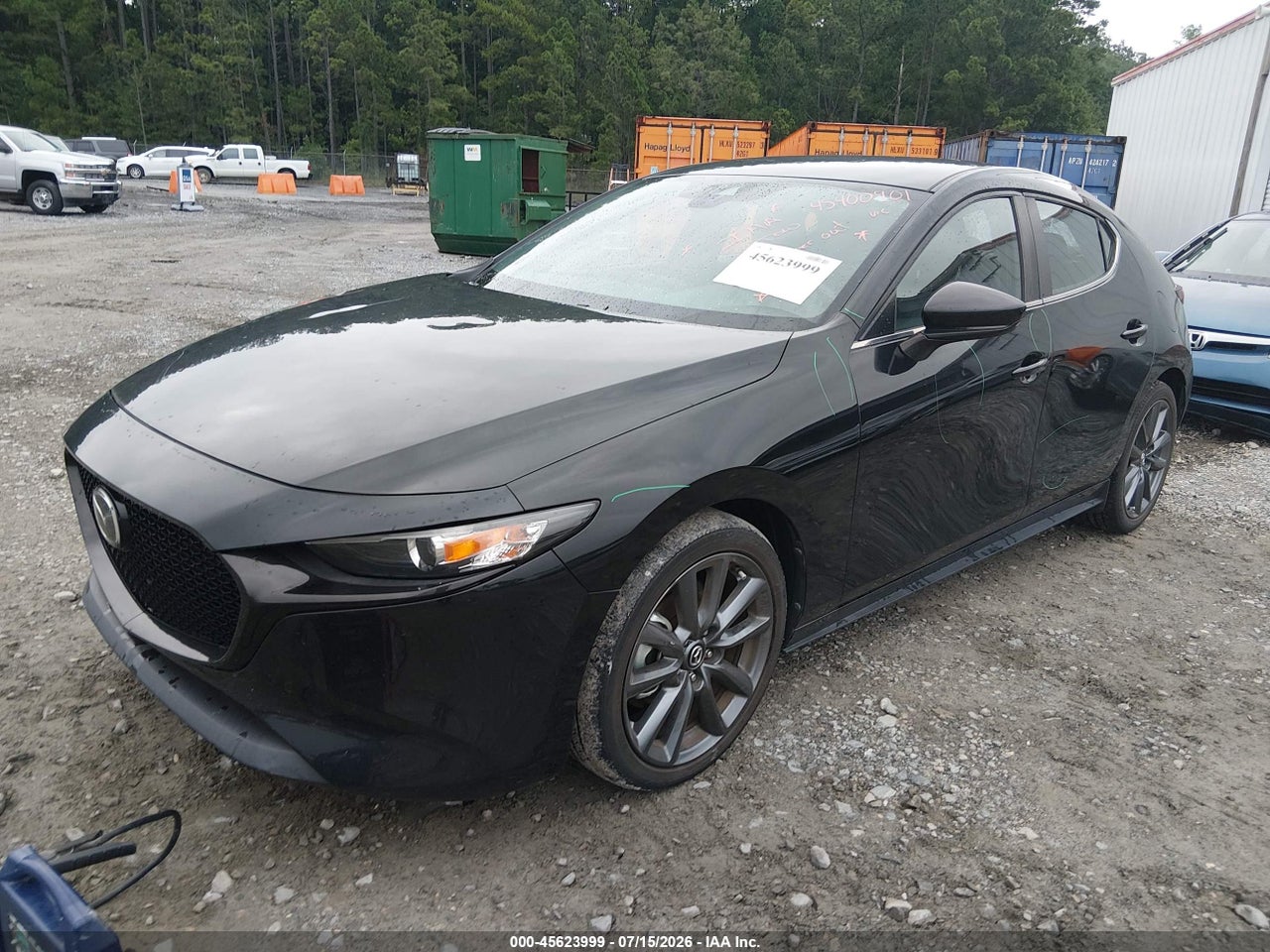 2021 MAZDA MAZDA3 SELECT · 2/11