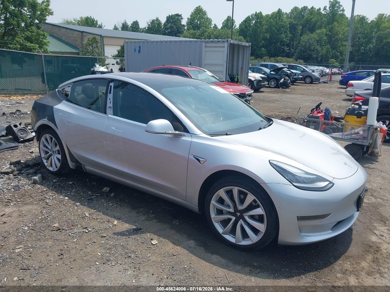 5YJ3E1EA5JF****** · 2018 TESLA MODEL 3 LONG RANGE/MID RANGE