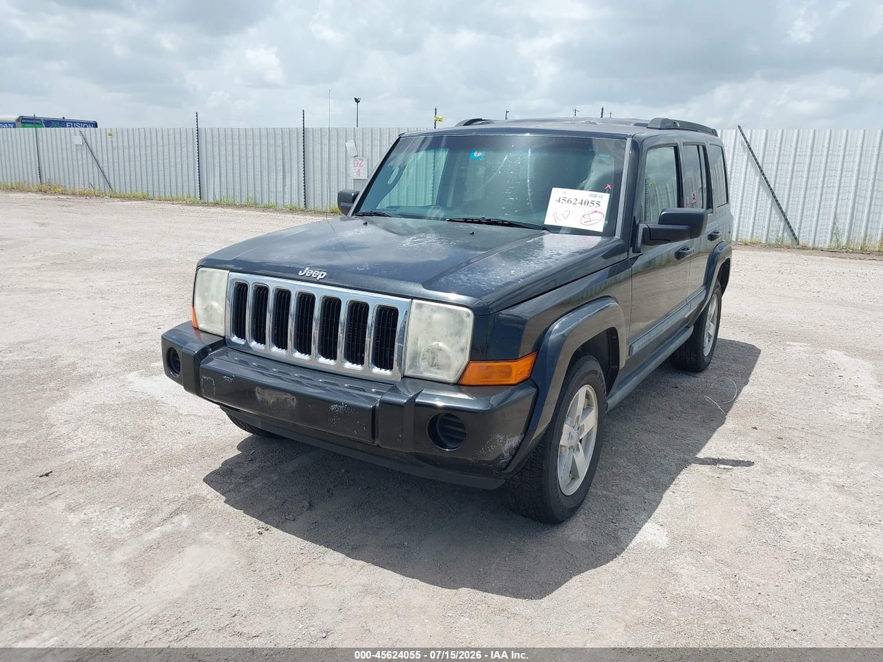 2008 JEEP COMMANDER SPORT · 2/11