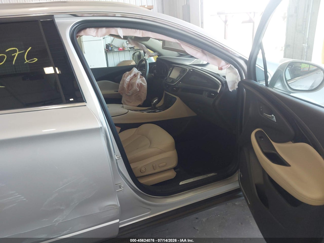 2016 BUICK ENVISION PREMIUM II · 5/11