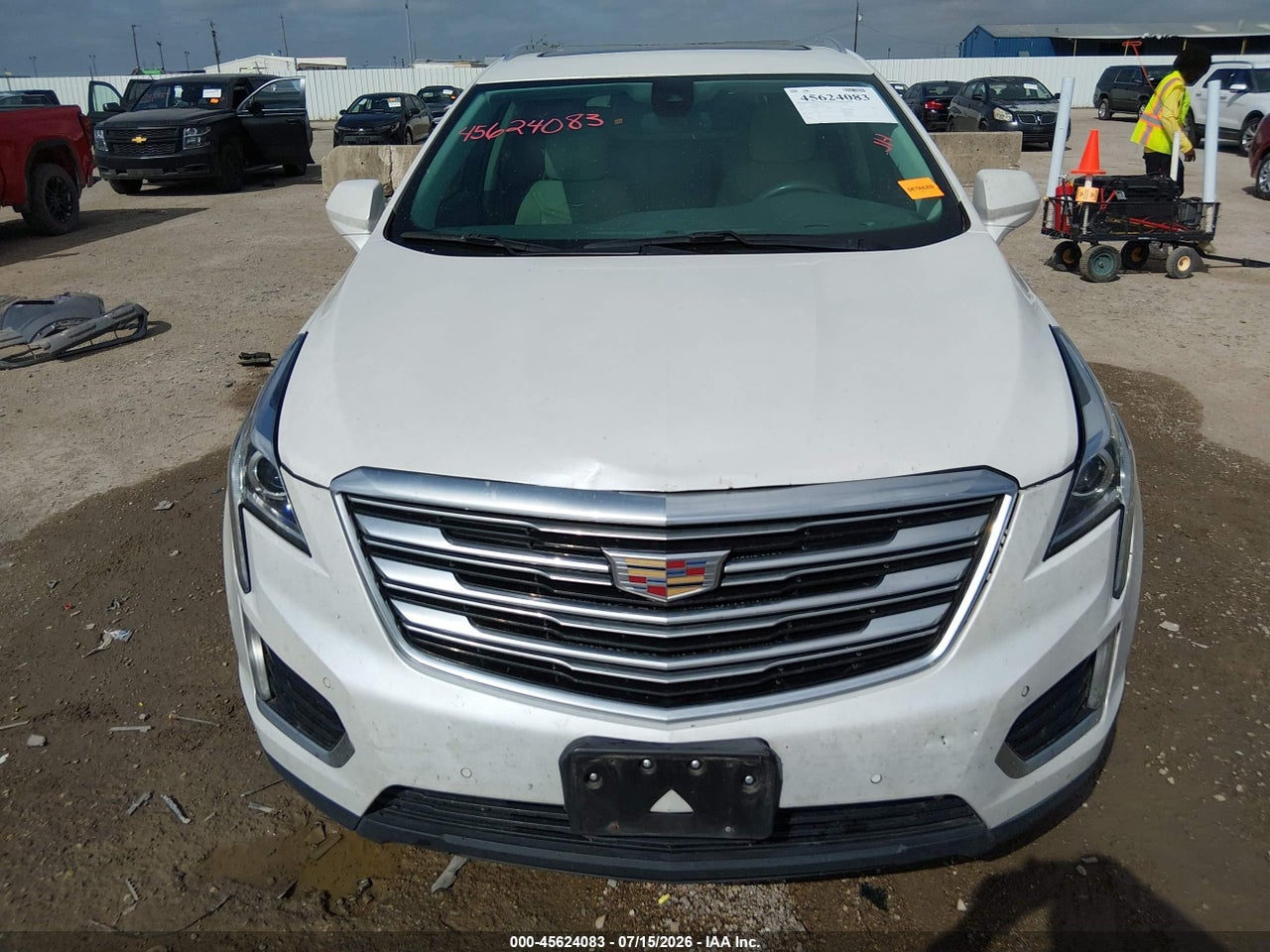 2017 CADILLAC XT5 LUXURY · 6/11