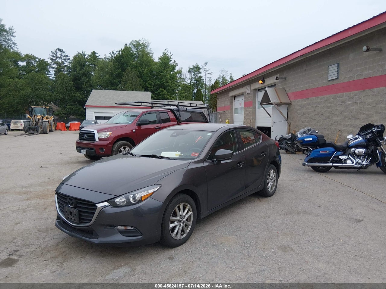 2018 MAZDA MAZDA3 SPORT · 2/11