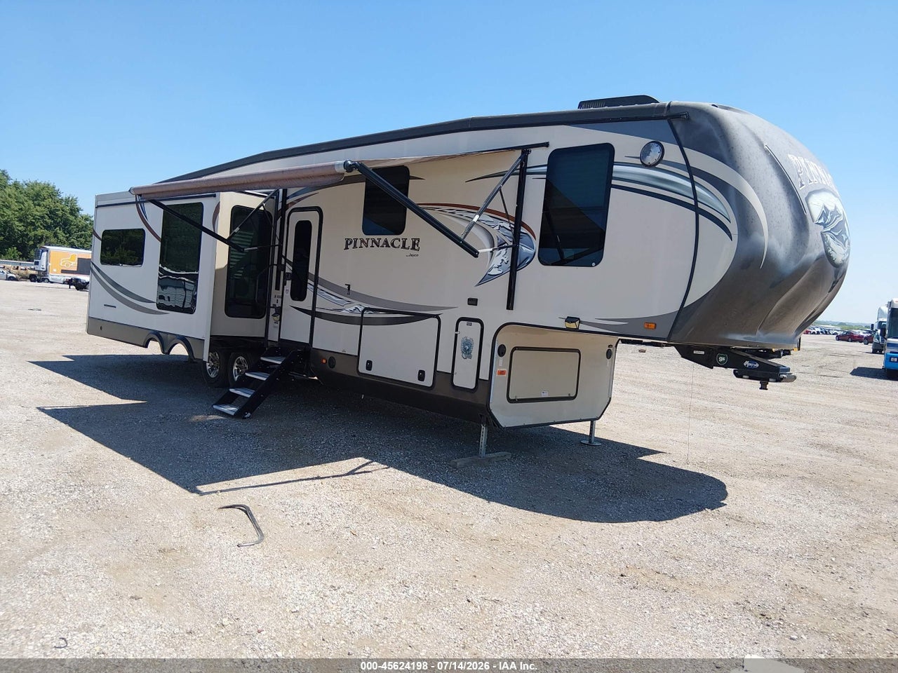 1UJCJ0BU5E1****** · 2014 JAYCO PINNACLE