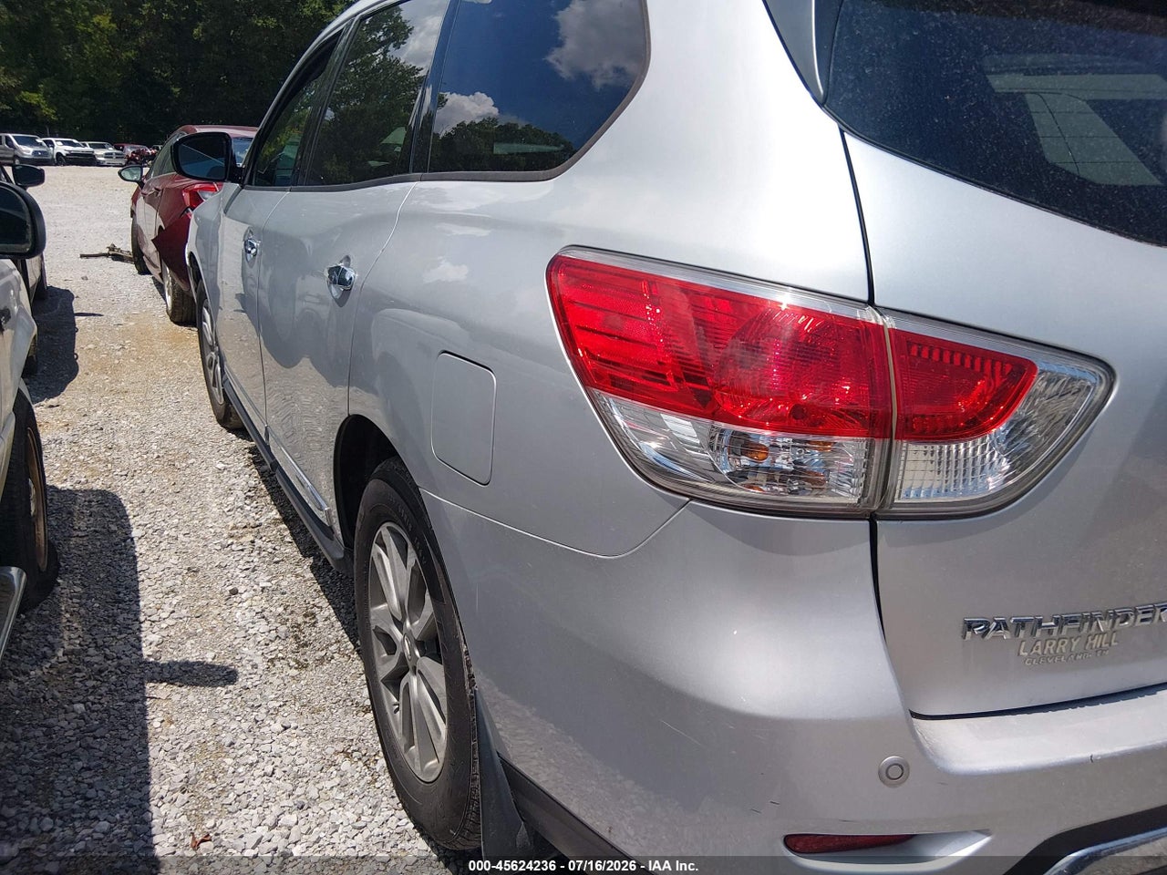 2014 NISSAN PATHFINDER SL · 3/11