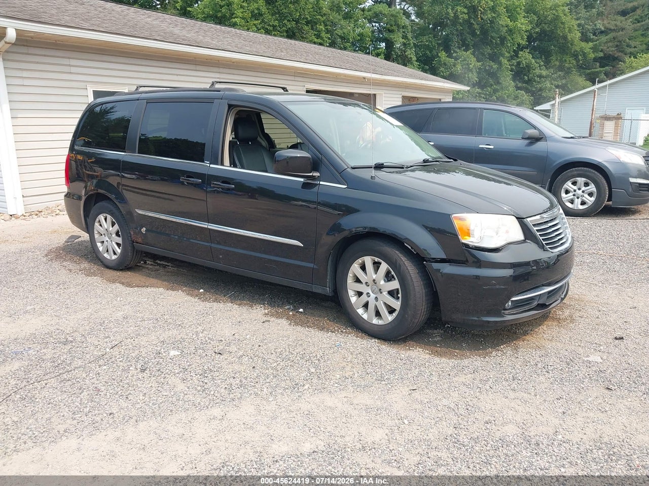 2C4RC1BG8DR****** · 2013 CHRYSLER TOWN &amp; COUNTRY TOURING