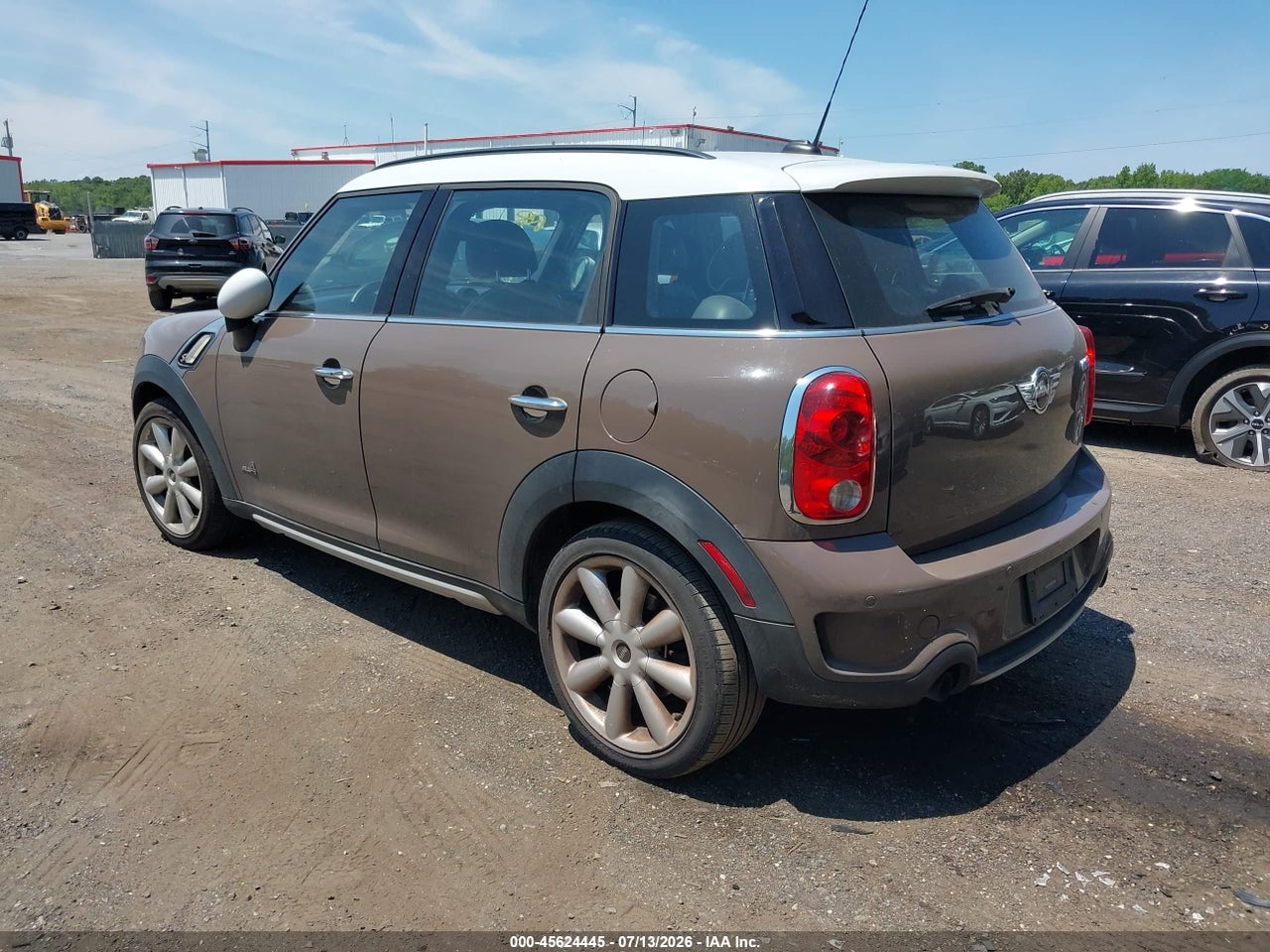 2015 MINI COUNTRYMAN COOPER S · 3/10