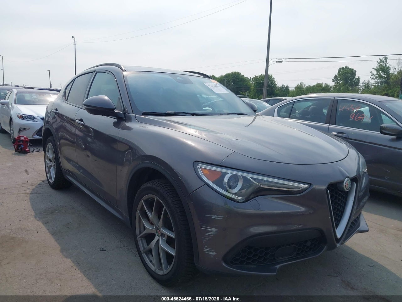 ZASFAKNN1J7****** · 2018 ALFA ROMEO STELVIO TI SPORT AWD