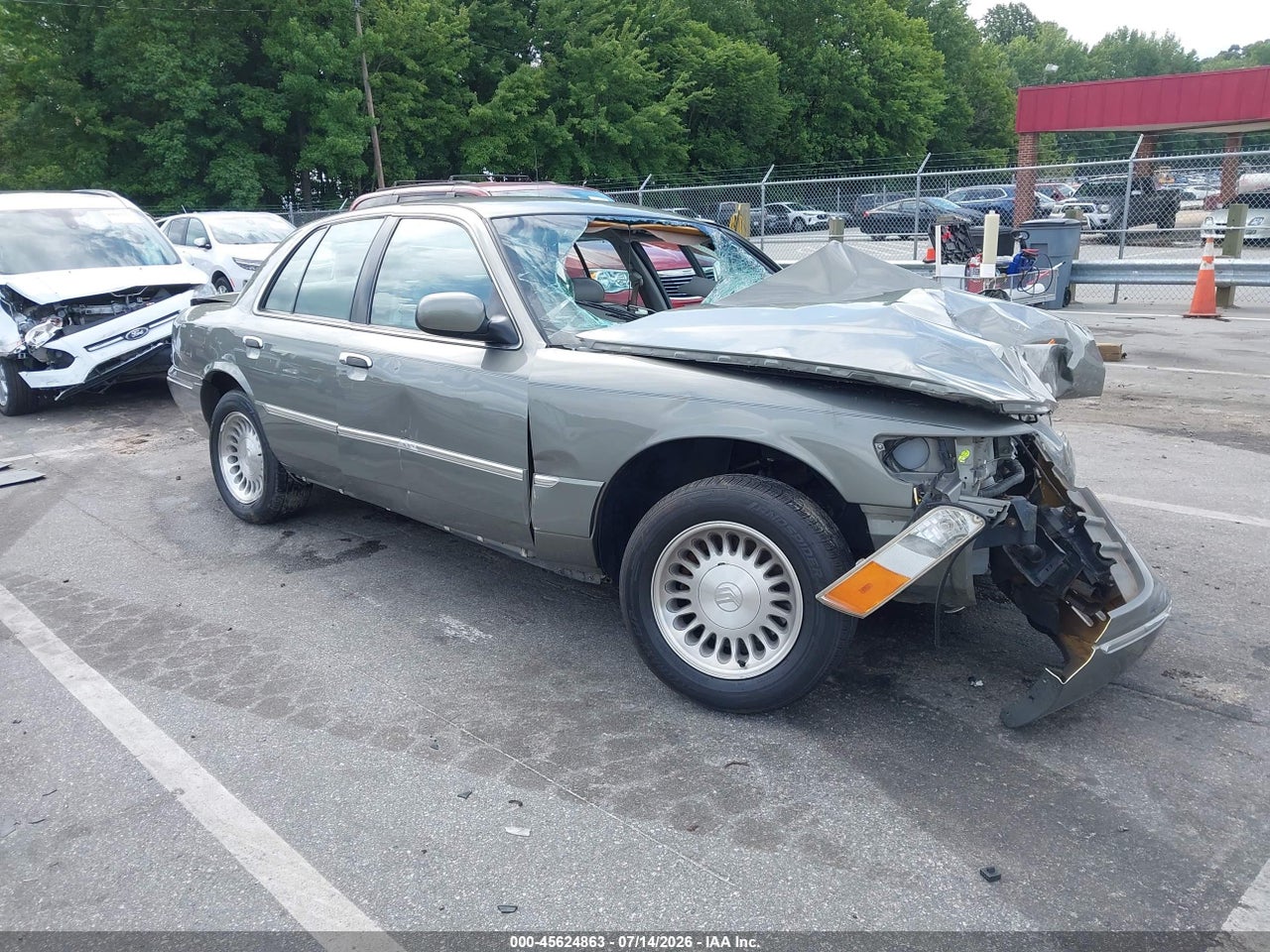 2MEFM75W91X****** · 2001 MERCURY GRAND MARQUIS LS