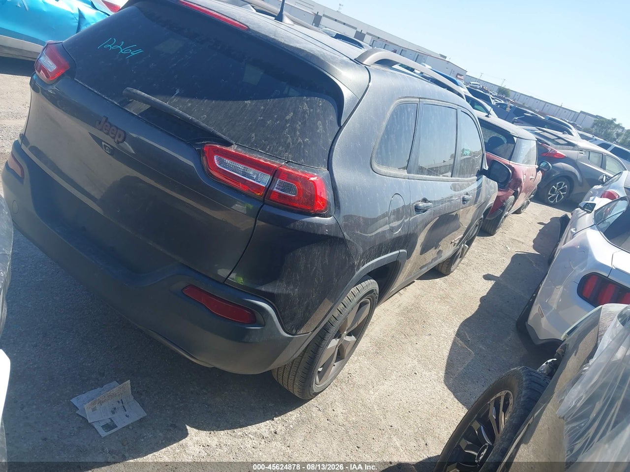2016 JEEP CHEROKEE 75TH ANNIVERSARY · 4/11