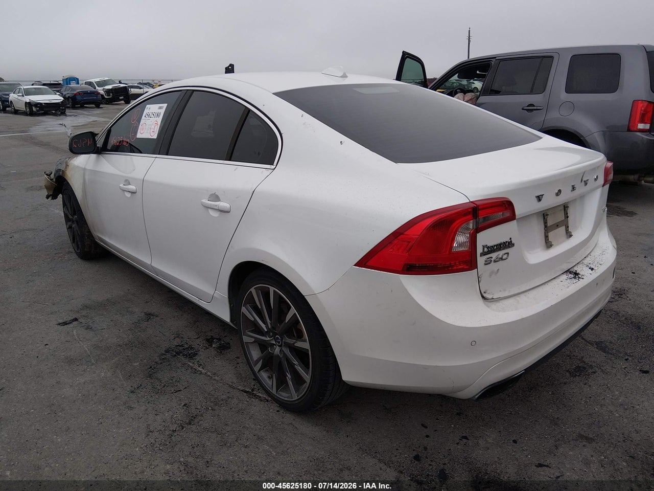 2015 VOLVO S60 T5 PREMIER · 3/10