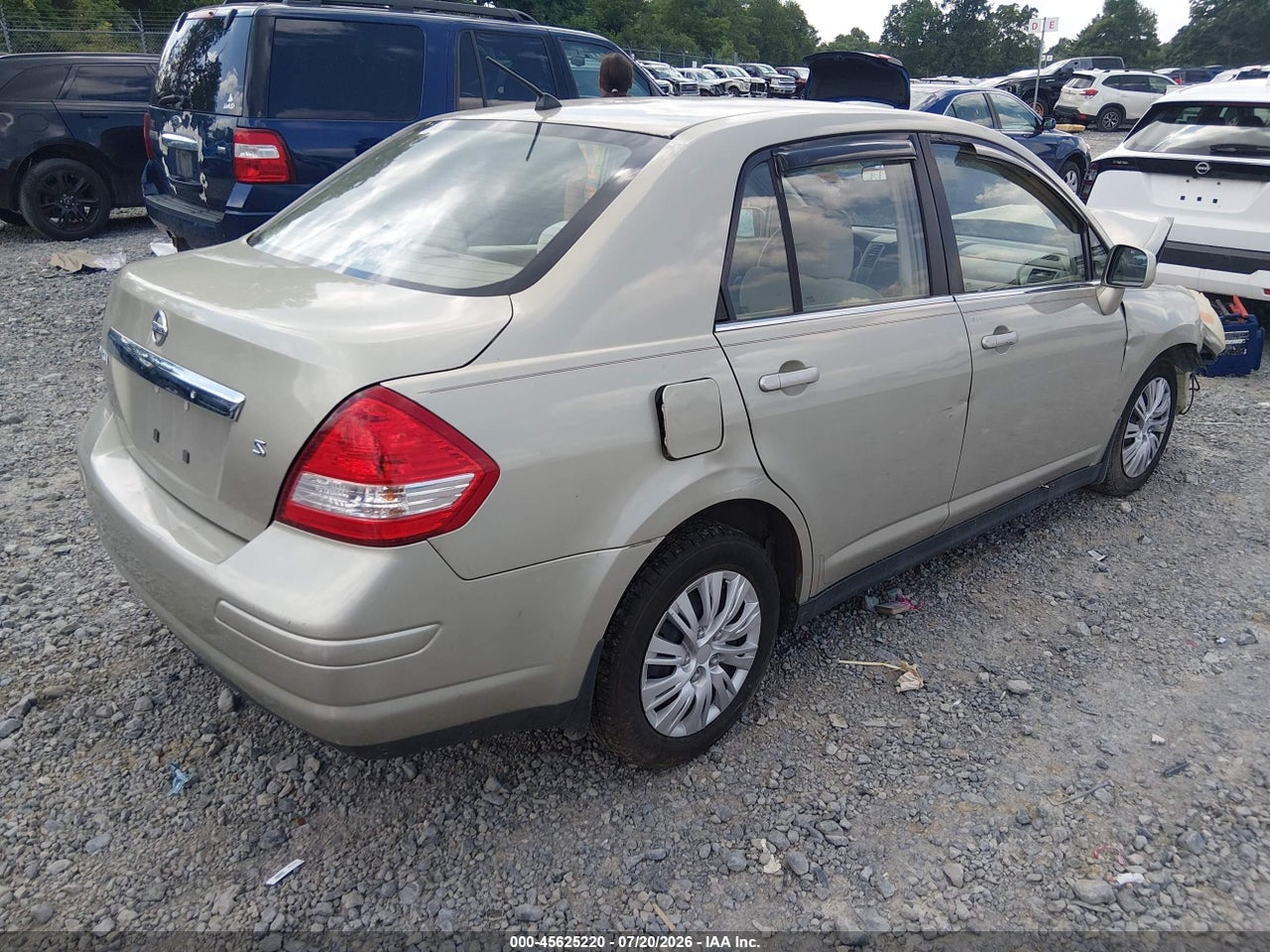 2007 NISSAN VERSA 1.8S · 4/11