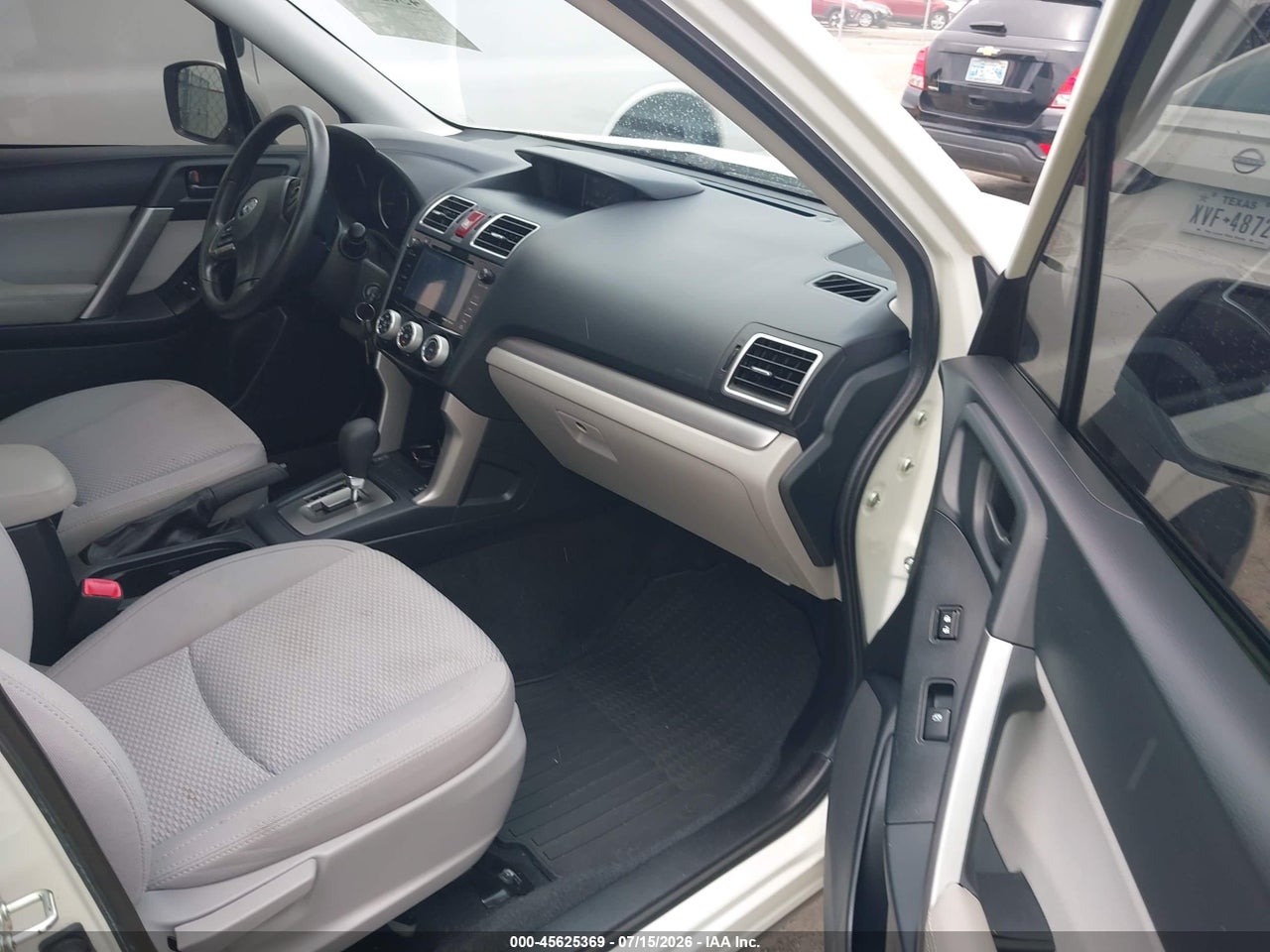2016 SUBARU FORESTER 2.5I PREMIUM · 5/11