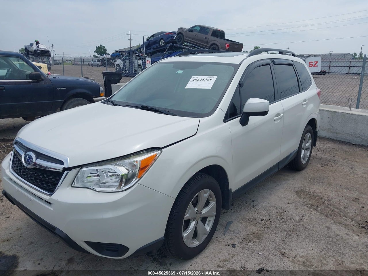2016 SUBARU FORESTER 2.5I PREMIUM · 2/11