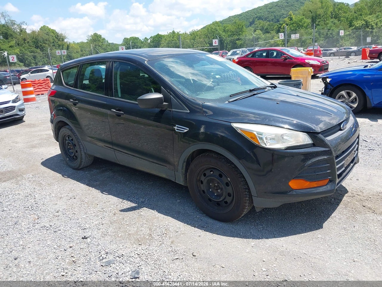 1FMCU0F7XGU****** · 2016 FORD ESCAPE S