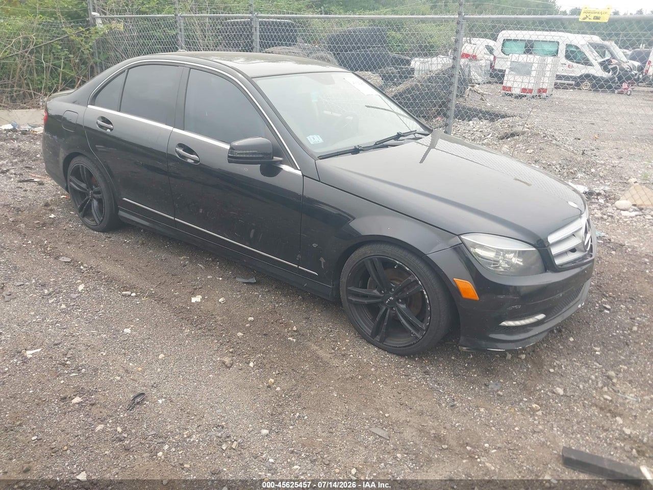 WDDGF8BBXBR****** · 2011 MERCEDES-BENZ C 300 LUXURY 4MATIC/SPORT 4MATIC