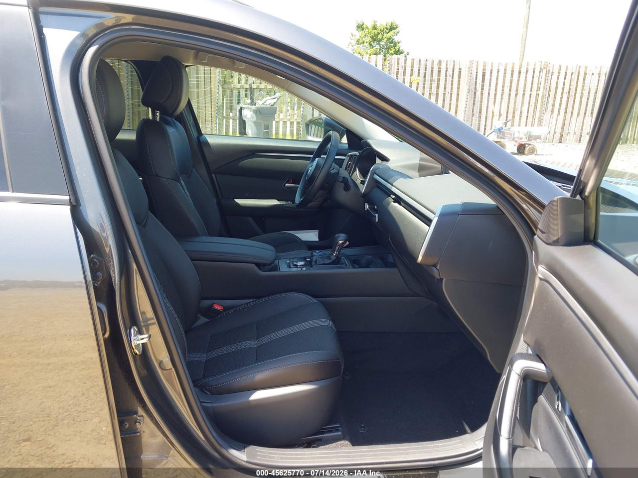 2025 MAZDA CX-50 2.5 S PREFERRED PACKAGE · 5/11