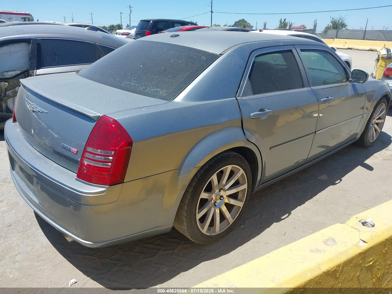 2006 CHRYSLER 300C SRT8 · 4/11