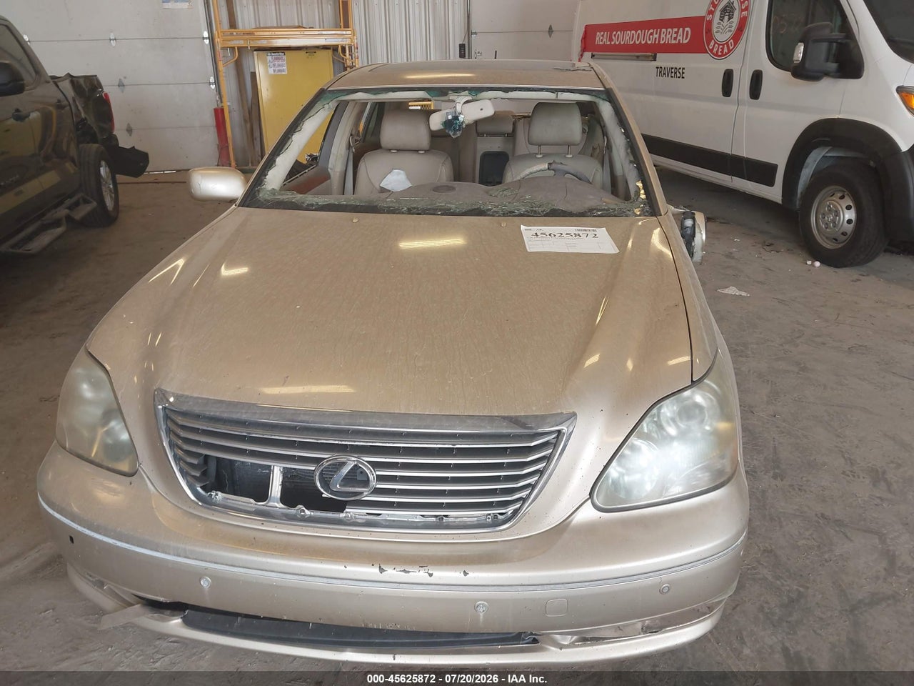 2004 LEXUS LS 430   · 6/10