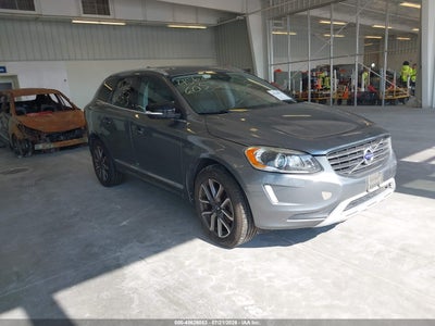YV449MRR3H2****** · 2017 VOLVO XC60 T6 DYNAMIC