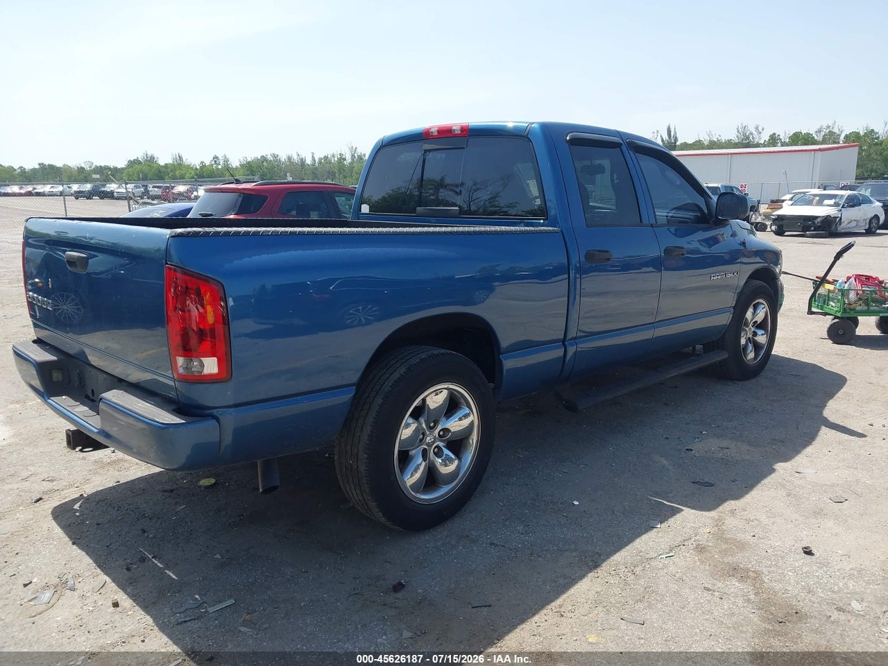 2004 DODGE RAM 1500 SLT/LARAMIE · 4/11