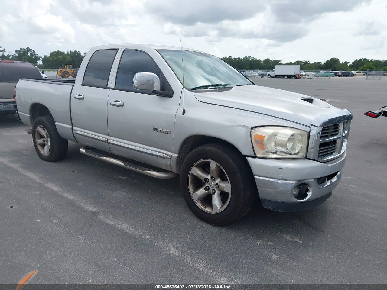 1D7HA18N38S****** · 2008 DODGE RAM 1500 SLT