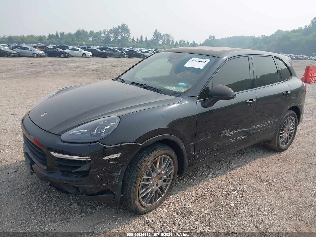 2016 PORSCHE CAYENNE S · 2/11