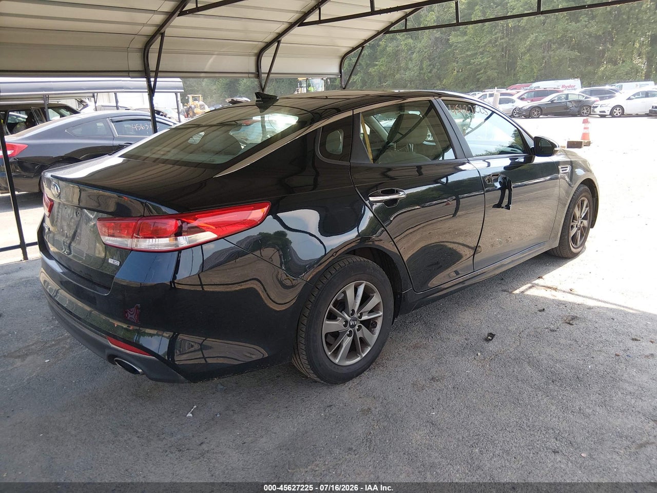 2016 KIA OPTIMA LX TURBO · 4/11