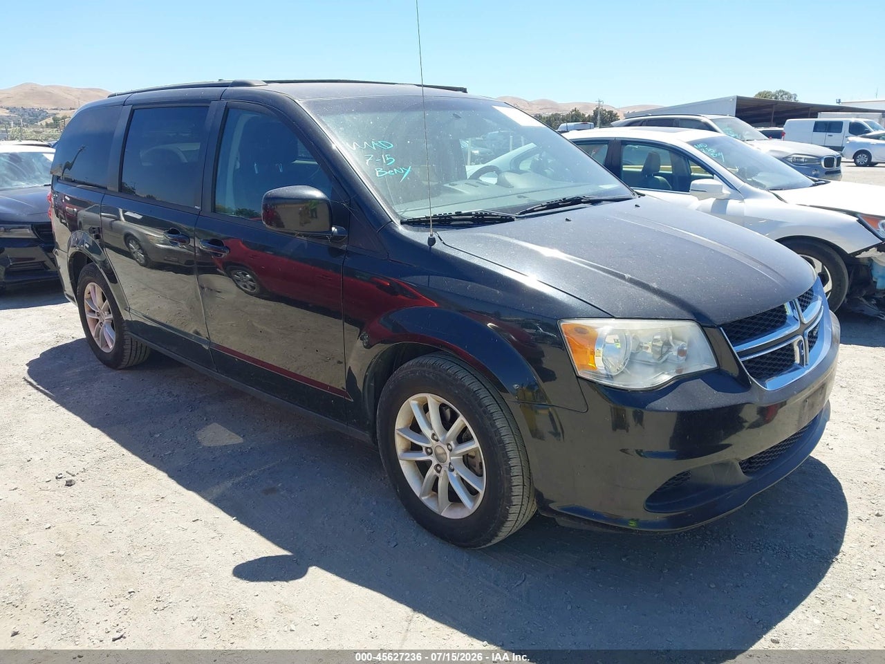2C4RDGCG9ER****** · 2014 DODGE GRAND CARAVAN SXT