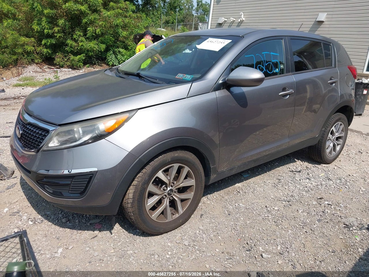 2015 KIA SPORTAGE LX · 2/11
