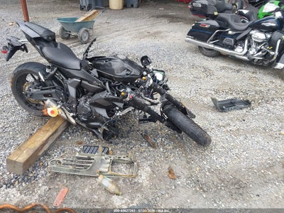 JYARM38E0SA****** · 2025 YAMAHA YZFR7