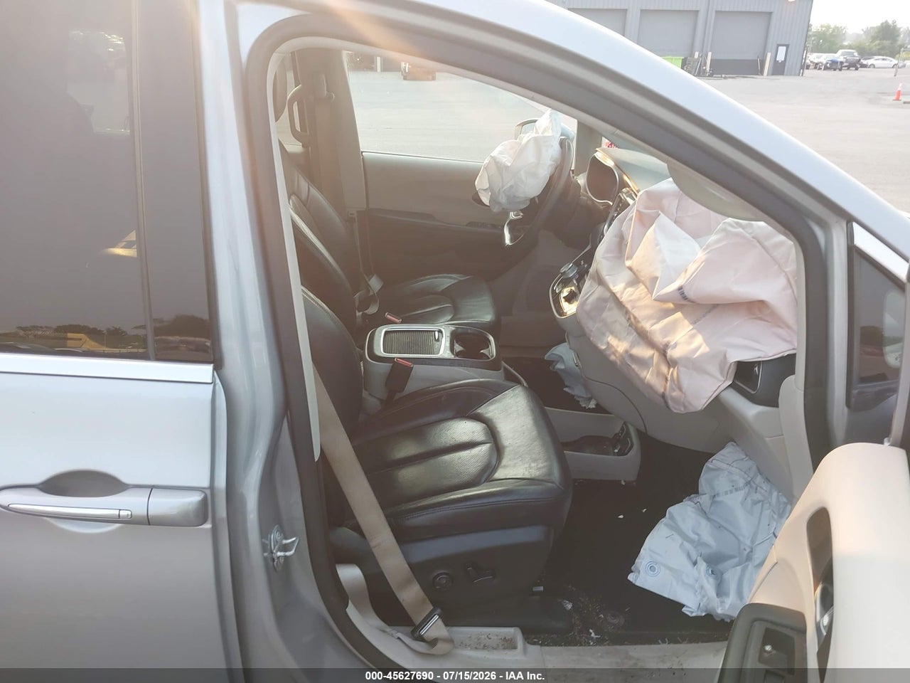 2018 CHRYSLER PACIFICA TOURING L PLUS · 5/11