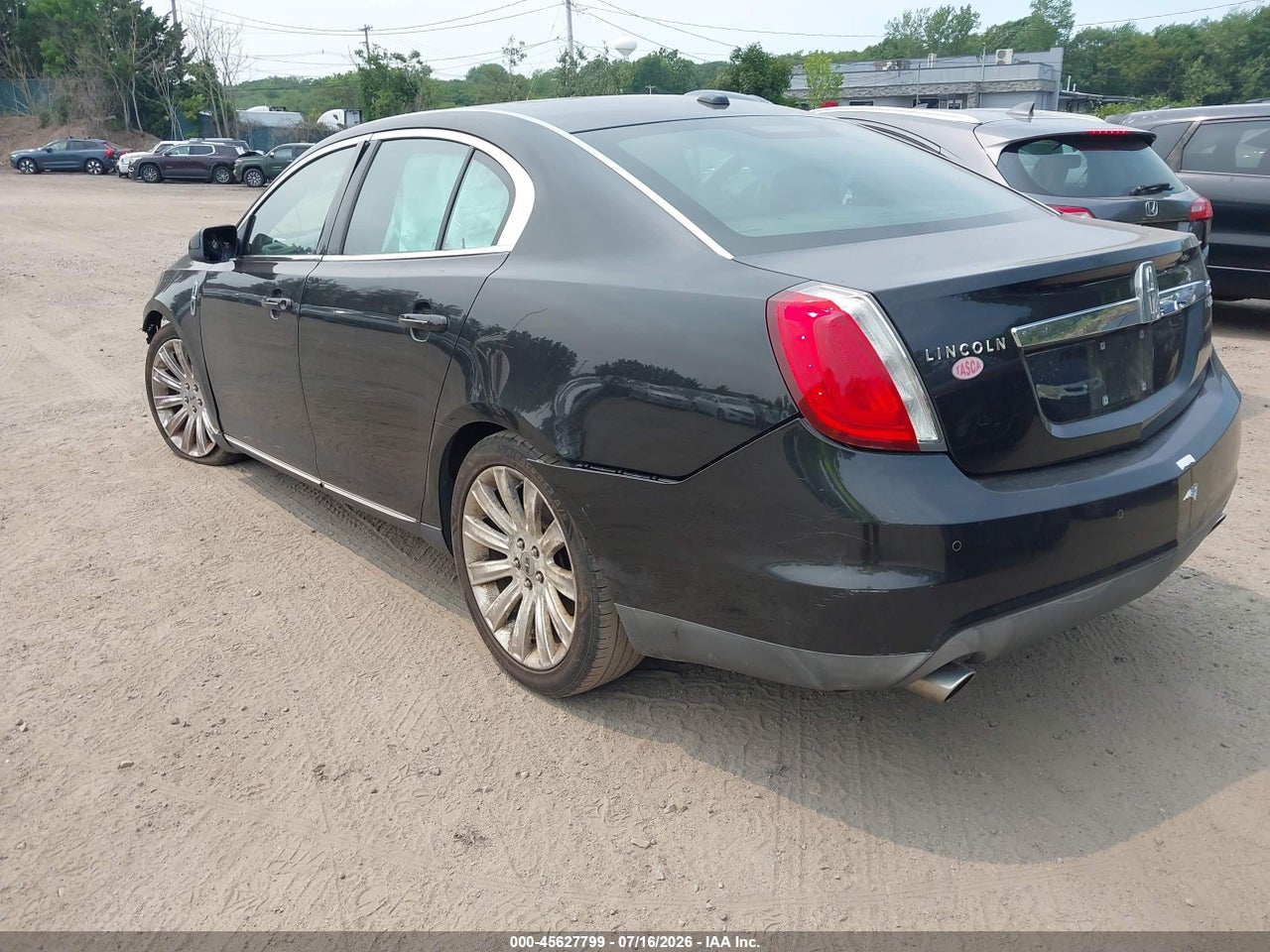 2011 LINCOLN MKS · 3/11