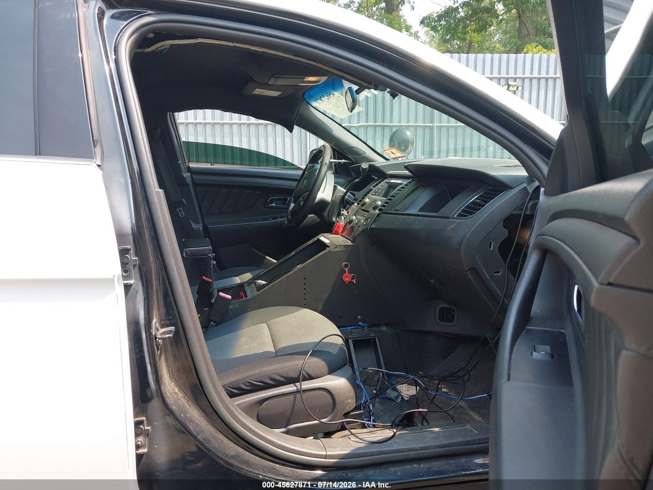 2013 FORD POLICE INTERCEPTOR   · 5/11