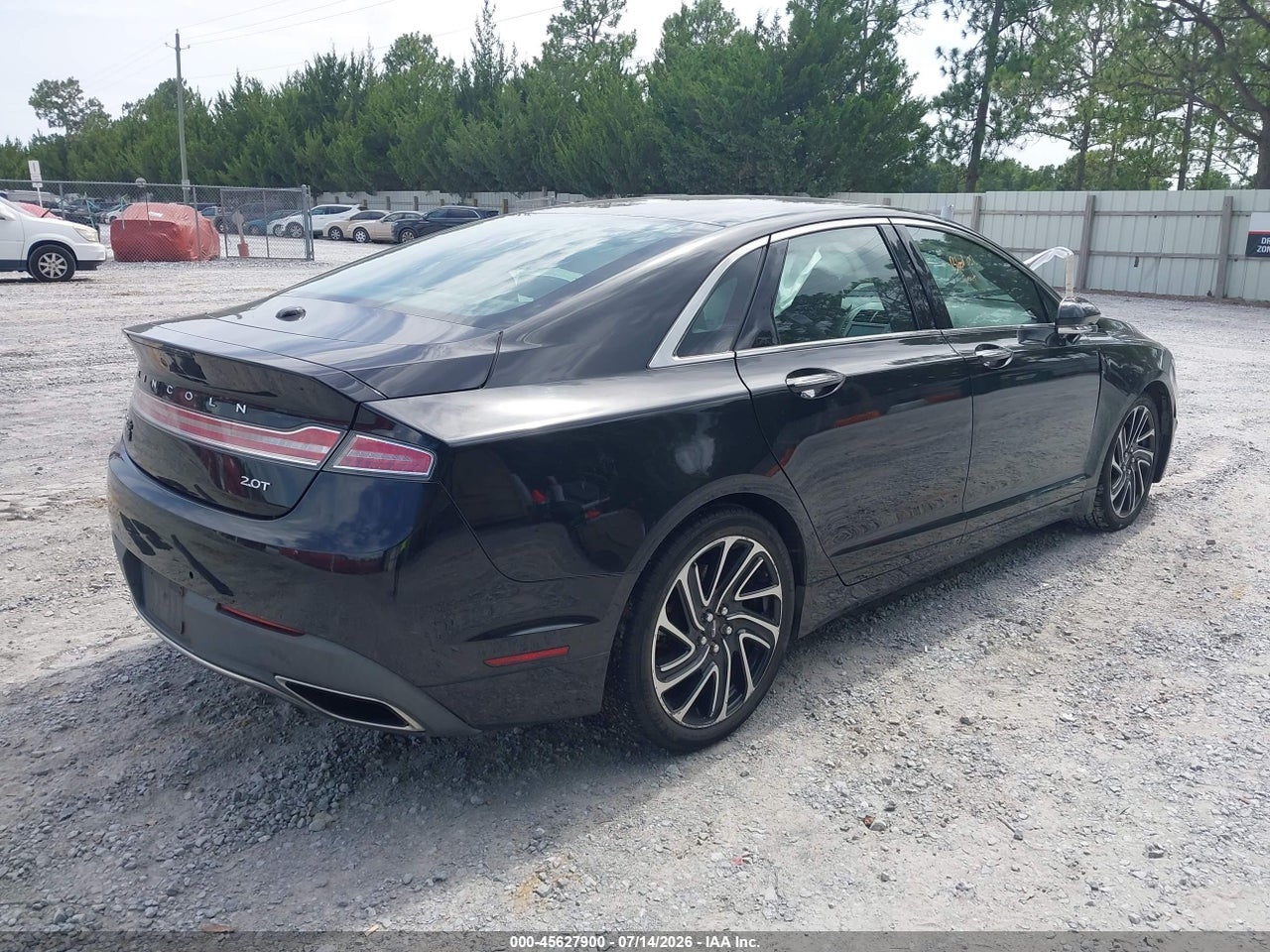 2020 LINCOLN MKZ STANDARD · 4/11