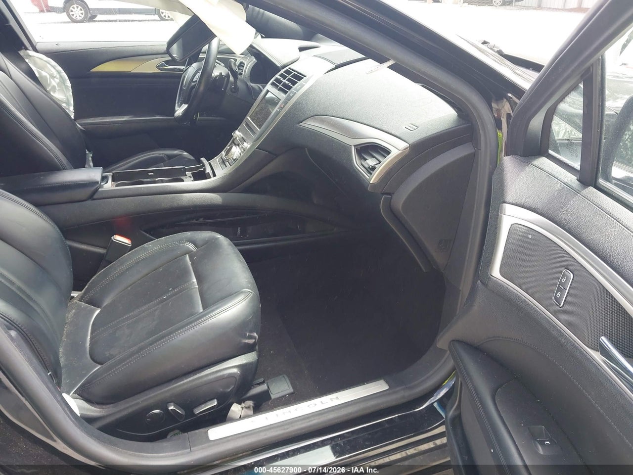 2020 LINCOLN MKZ STANDARD · 5/11