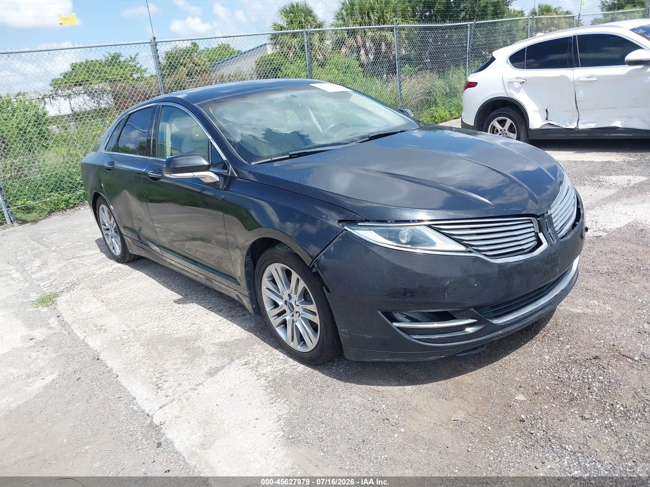 3LN6L2LU0ER****** · 2014 LINCOLN MKZ HYBRID