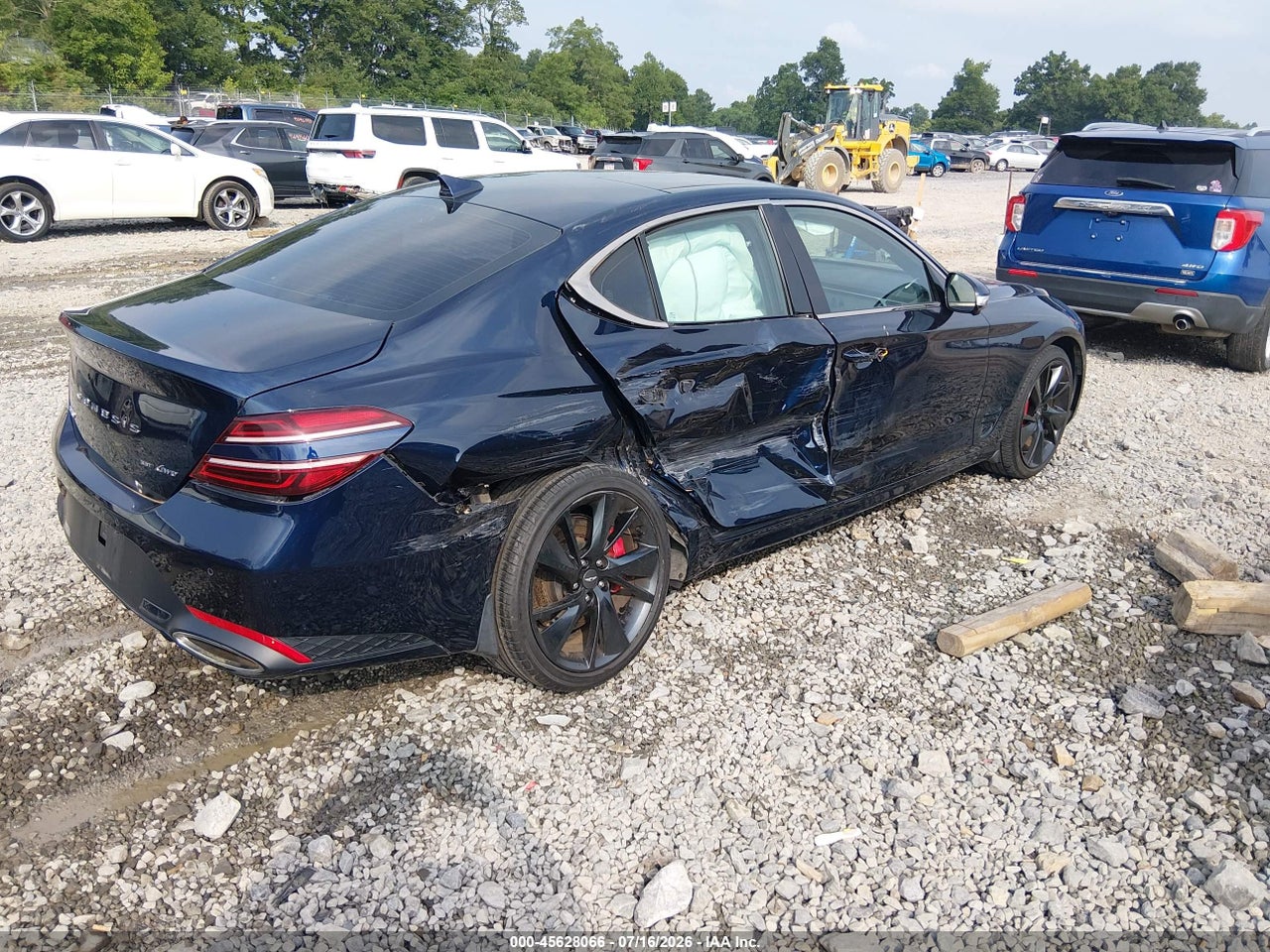 2022 GENESIS G70 3.3T AWD · 4/11